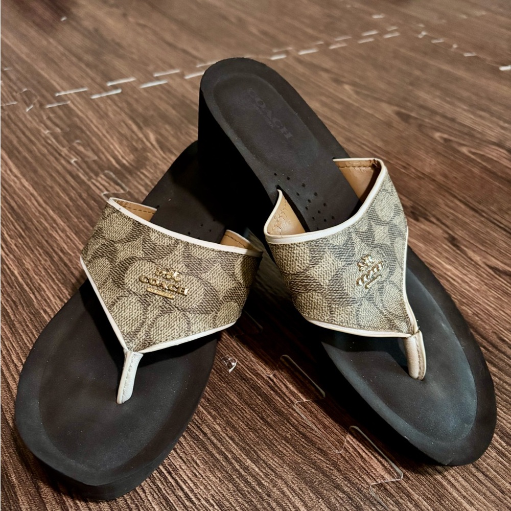 Coach Beige Signature Canvas Thong Sandals with Black Footbed